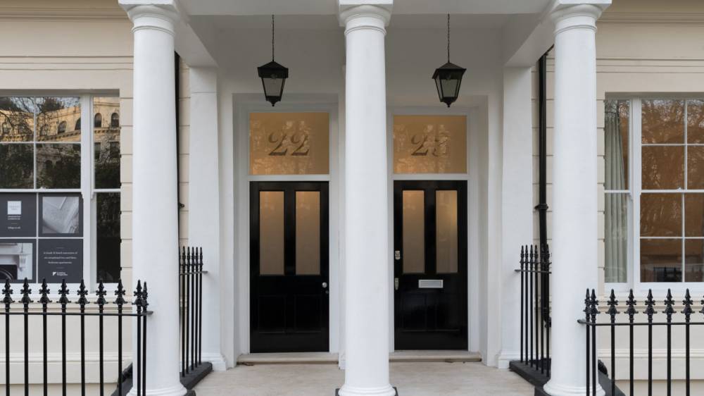 Gallery 22 Kensington Gardens Square#